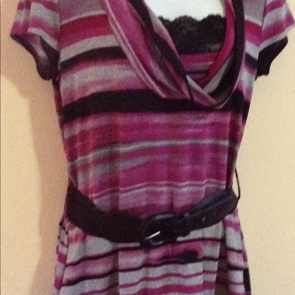 Byline byer califonia woman strip top sz M
